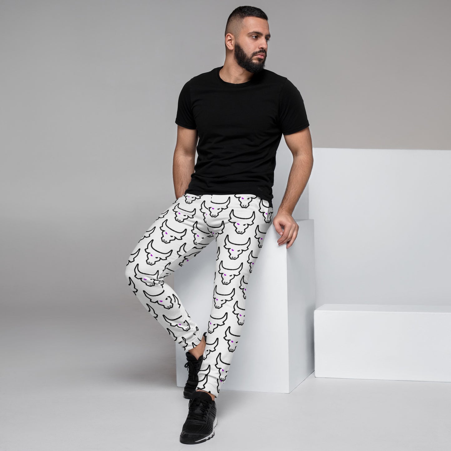 Pocketed Joggers / Sweats Pants with Logo